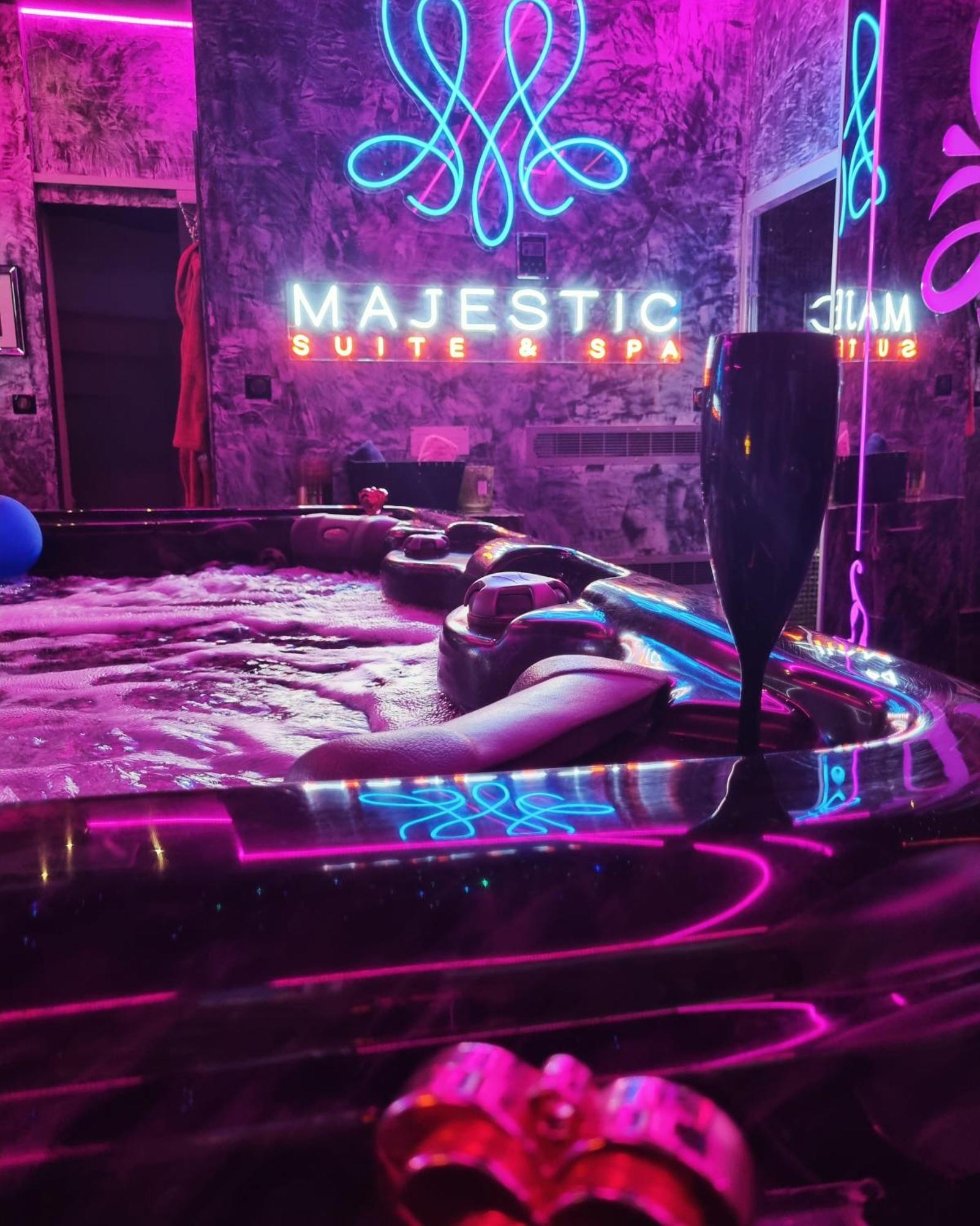 Majestic Spa Montpellier Exterior foto